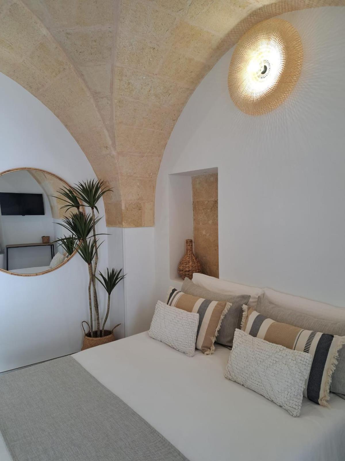 Mae Apulian Rooms Гротталье Экстерьер фото